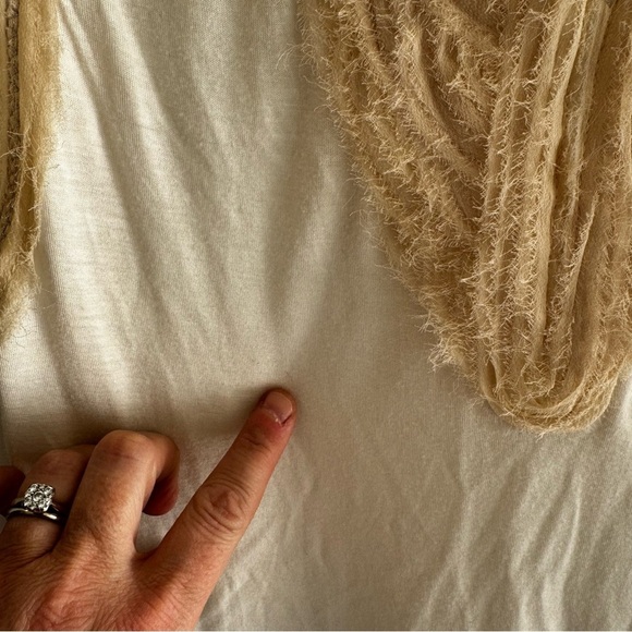 Vintage Anthropologie 1.9 One September Bohemian Neutral Silk Ruffle Sleeve Tee - Picture 5 of 7